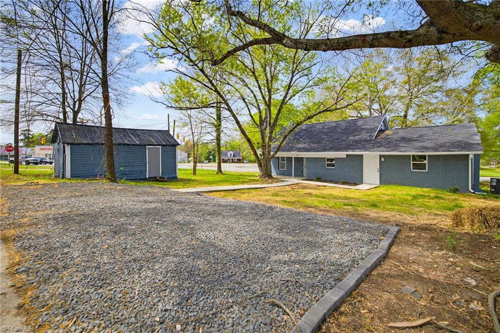 804 Ridge Street Madison, NC 27025 - Photo 30 of 31 Gallery Image 30