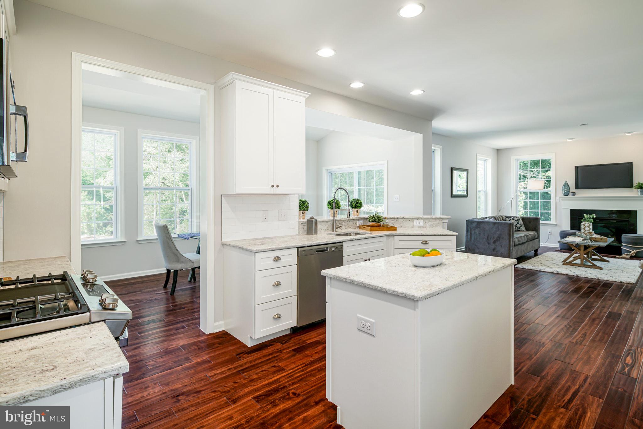 892 Centerton Road Mount Laurel, NJ 08054 - Photo 3 of 41