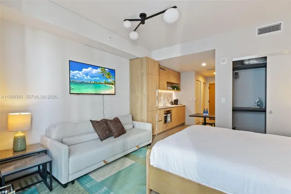 $435,000 | 11 Northeast 6th Street, Unit 2108, Miami, FL 33132