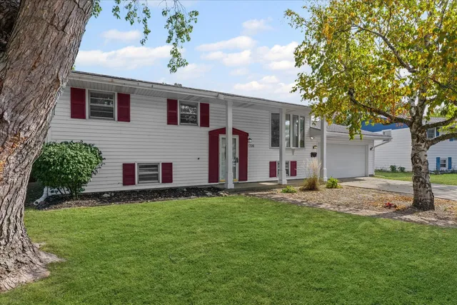 $165,000 | 1724 Gleason Drive, Rantoul, IL 61866