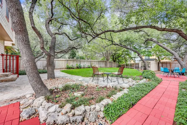 $575,000 | 1303 Cuernavaca Drive North, Unit B, Austin, TX 78733