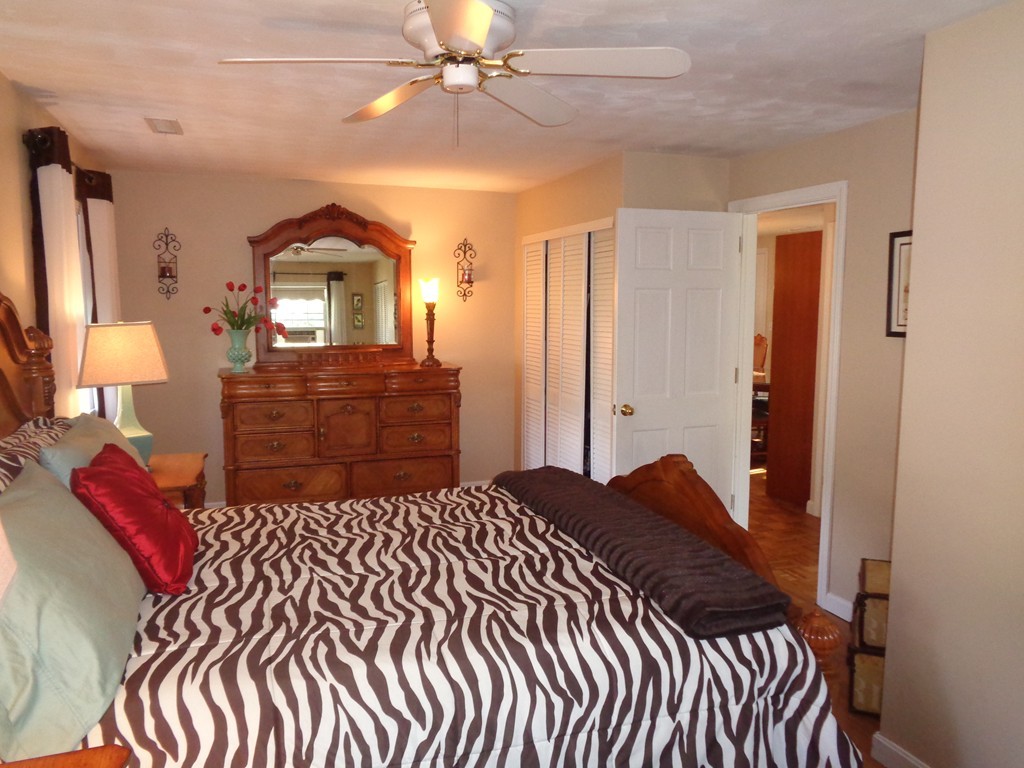 5 Grove Street Danvers, MA 01923 - Photo 10 of 30 Gallery Image 10