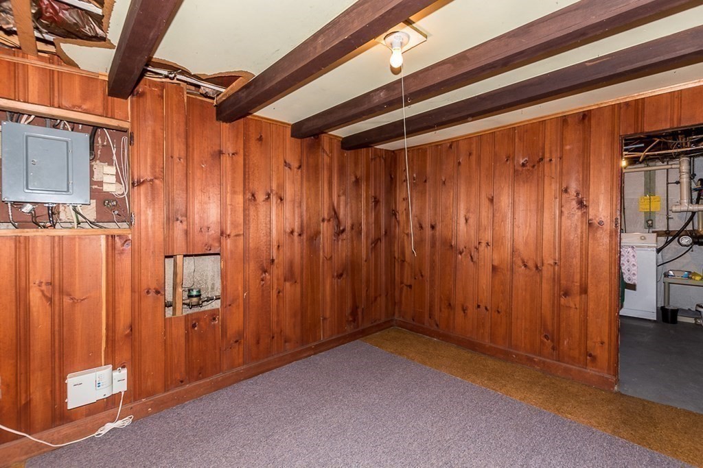 110 New Road East Providence, RI 02916 - Photo 31 of 38 Gallery Image 31
