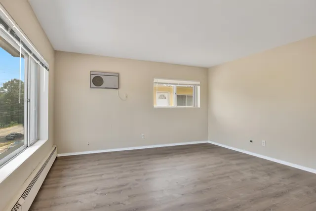 $1,295 | 5317 Old Middleton Road, Unit A, Madison, WI 53705