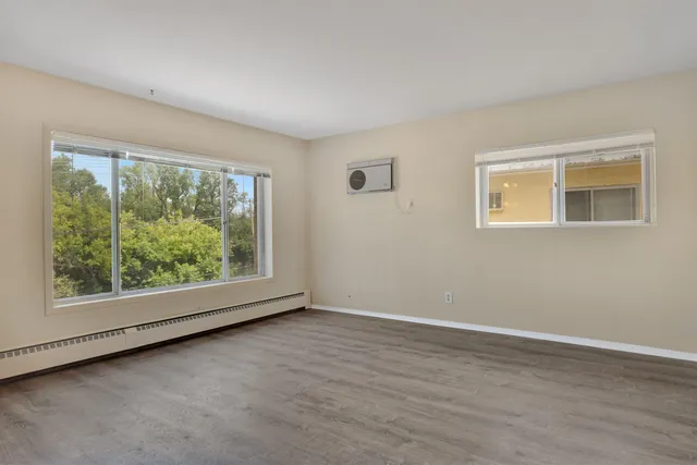 $1,295 | 5317 Old Middleton Road, Unit A, Madison, WI 53705