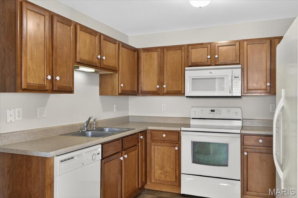 3812 Capri Way St. Peters, MO 63304 - Photo 16 of 39