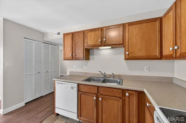 $222,000 | 3812 Capri Way, St. Peters, MO 63304