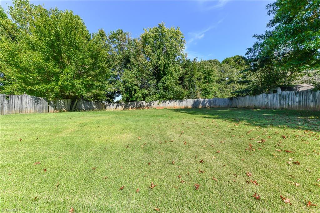 6102 High View Road Greensboro, NC 27410 - Photo 26 of 28 Gallery Image 26