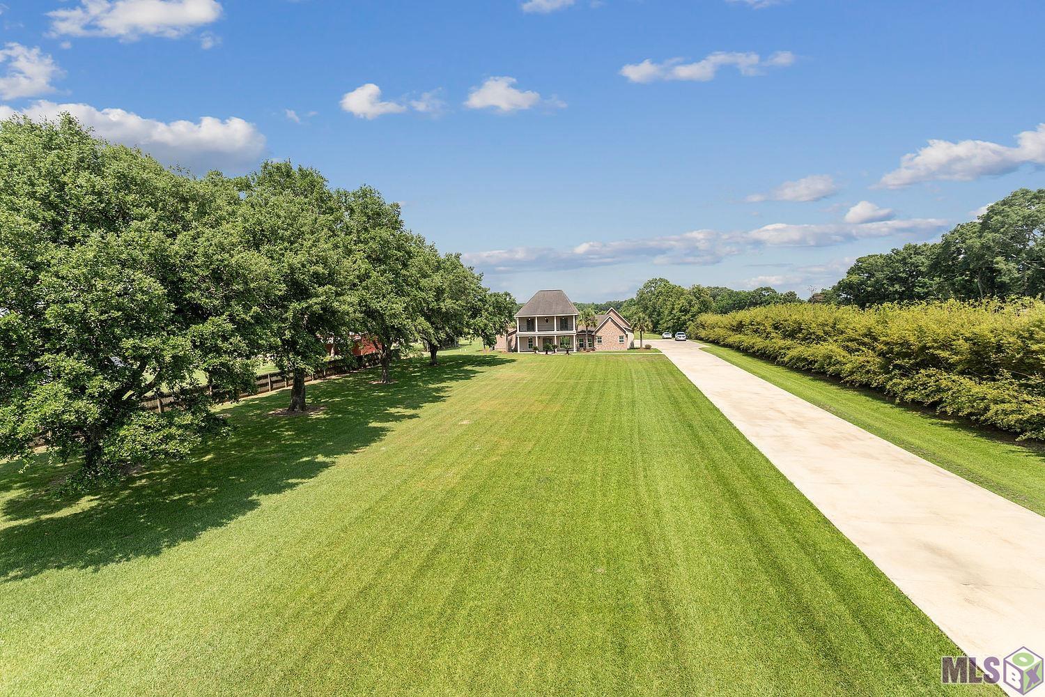 22870 Jacock Road Slaughter, LA 70777 - Photo 2 of 39 Gallery Image 2