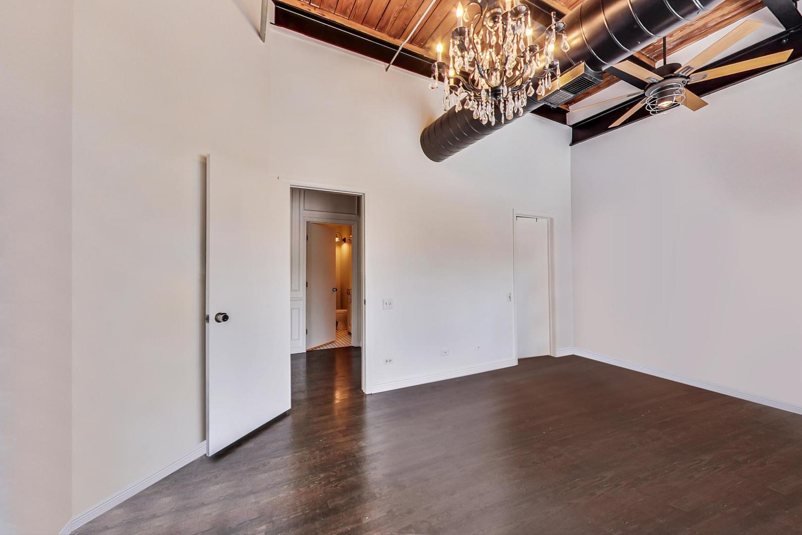 312 North May Street, Unit 5A Chicago, IL 60607 - Photo 26 of 36