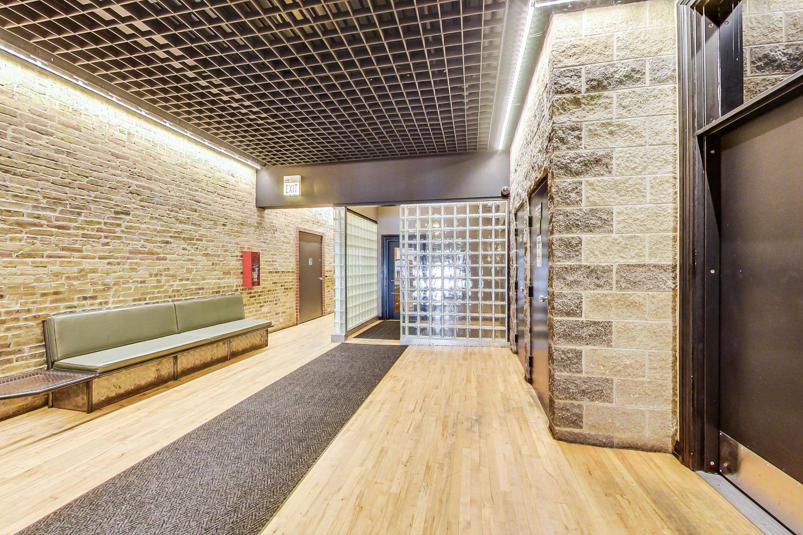 312 North May Street, Unit 5A Chicago, IL 60607 - Photo 4 of 36