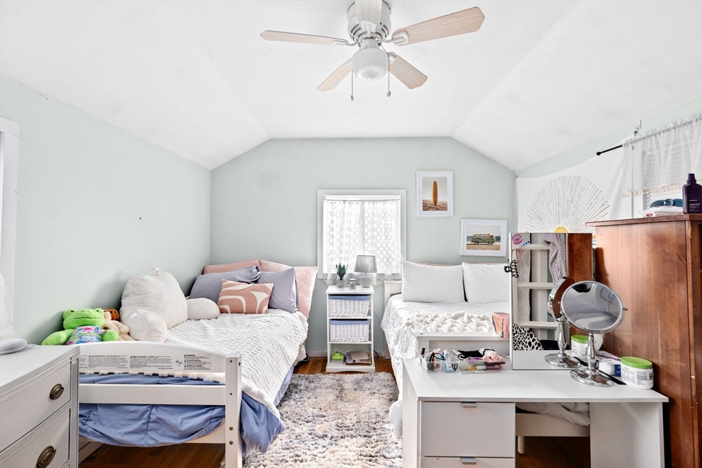 125 R Careswell Street Marshfield, MA 02050 - Photo 12 of 19 Gallery Image 12