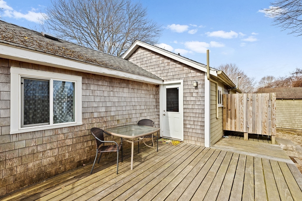 125 R Careswell Street Marshfield, MA 02050 - Photo 15 of 19 Gallery Image 15