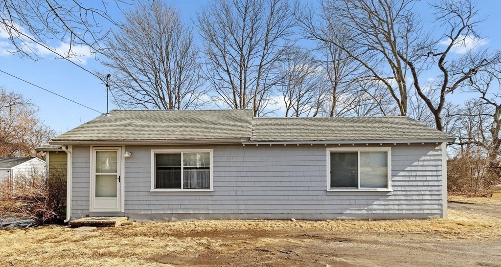 125 R Careswell Street Marshfield, MA 02050 - Photo 18 of 19 Gallery Image 18