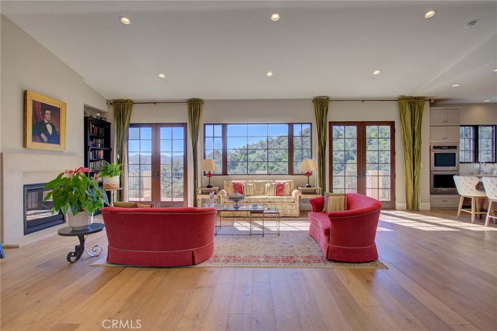 250 Mission Springs Road Arroyo Grande, CA 93420 - Photo 5 of 73 a living room with furniture and a potted plant