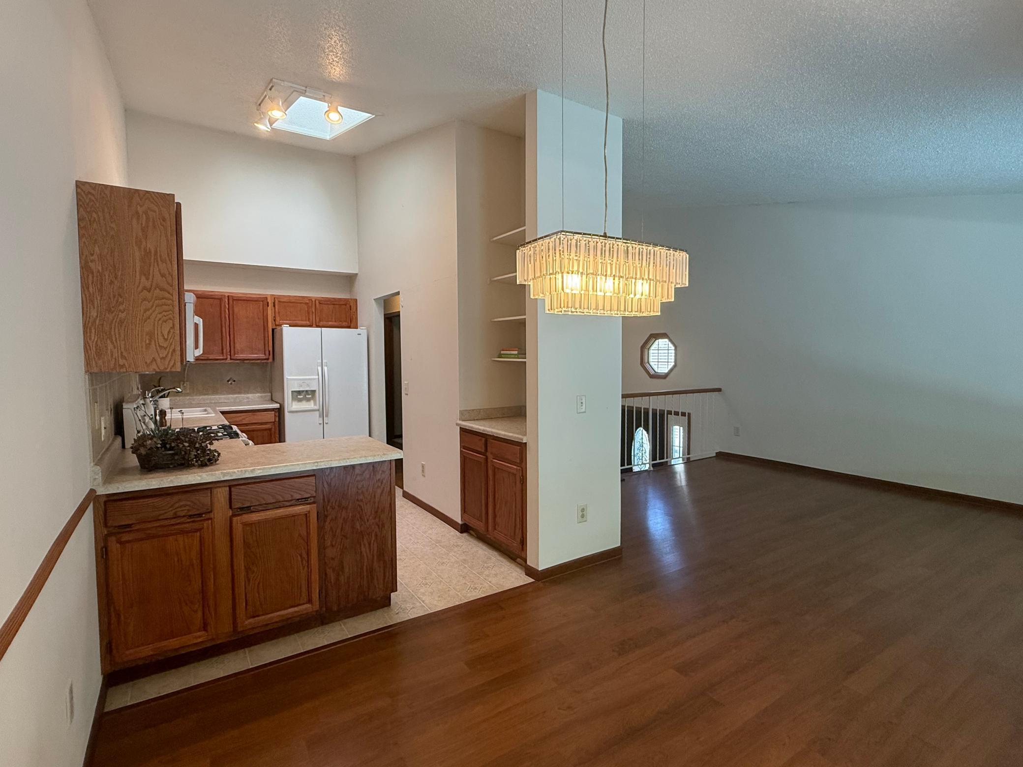 4382 Cinnamon Ridge Trail Eagan, MN 55122 - Photo 11 of 28 Gallery Image 11