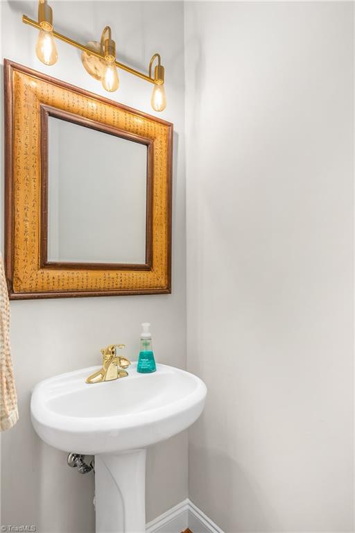 8703 Bromfield Road Oak Ridge, NC 27310 - Photo 16 of 34