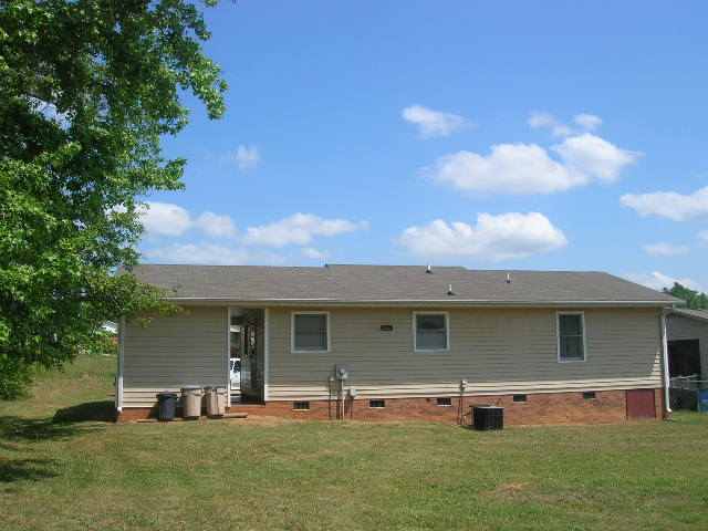 159 Glassy Drive Inman, SC 29349 - Photo 3 of 4 Gallery Image 3