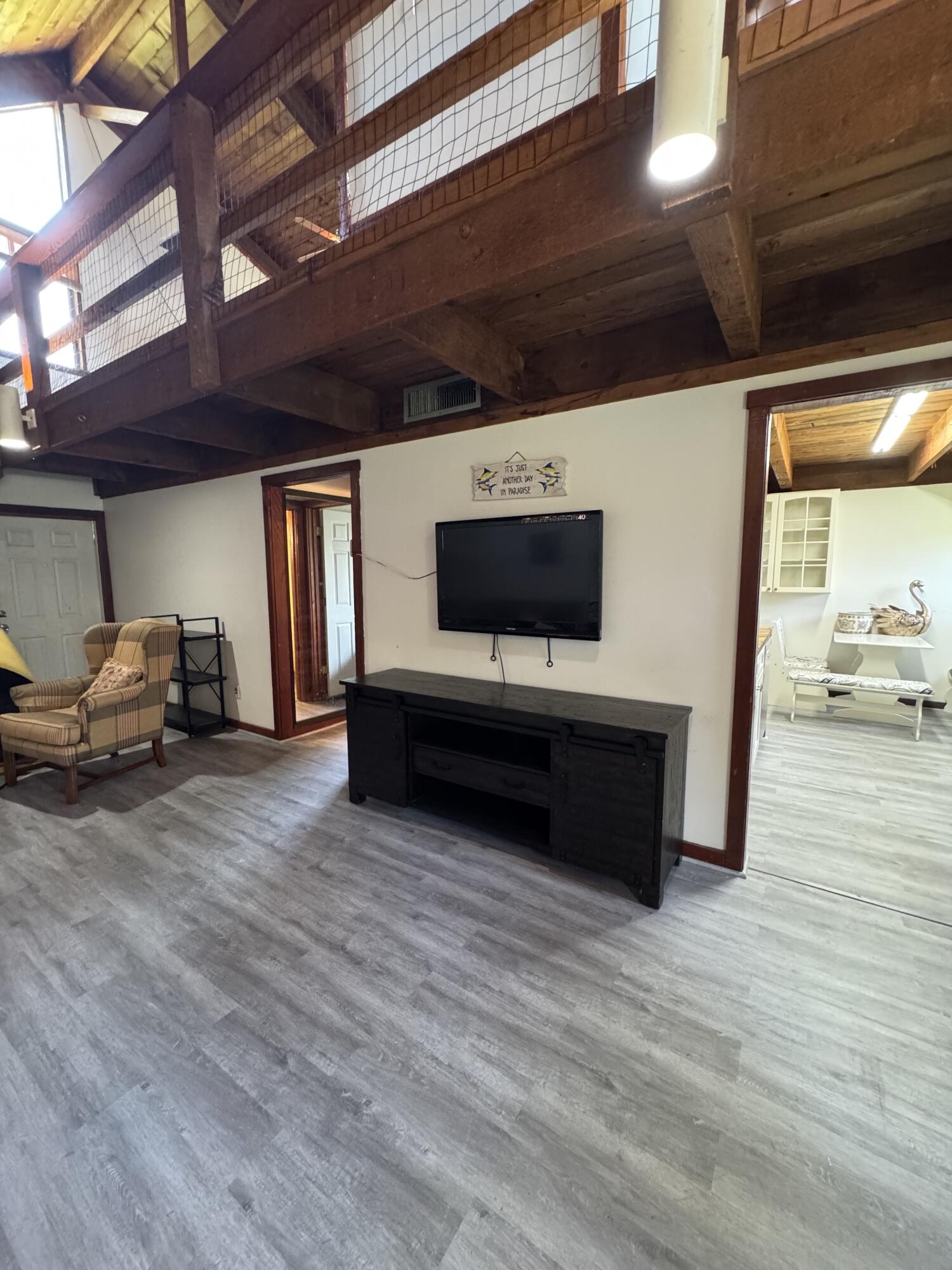 5301 Sunset Boulevard Fort Pierce, FL 34982 - Photo 46 of 56 2