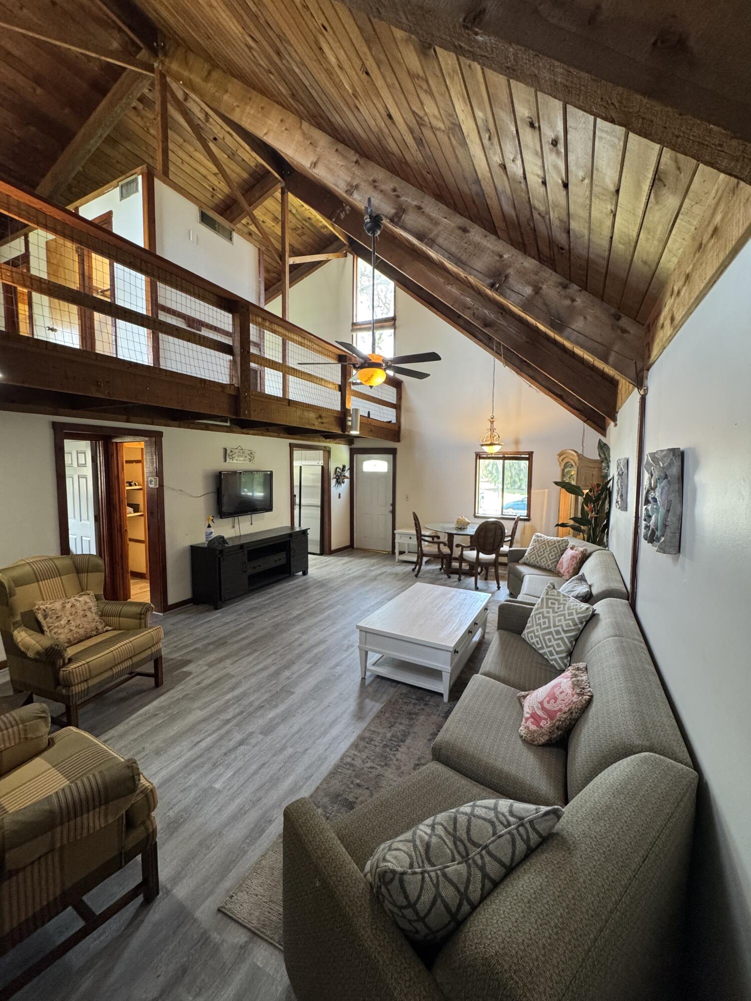 5301 Sunset Boulevard Fort Pierce, FL 34982 - Photo 7 of 56 26