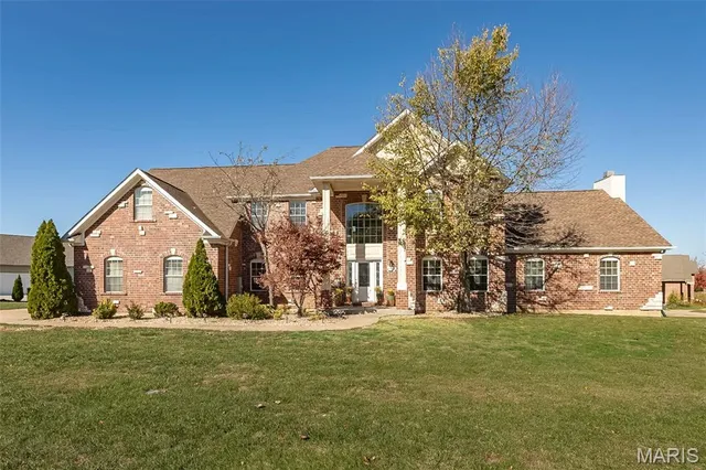 $725,000 | 431 Ridge Meadow Lane, Washington, MO 63090