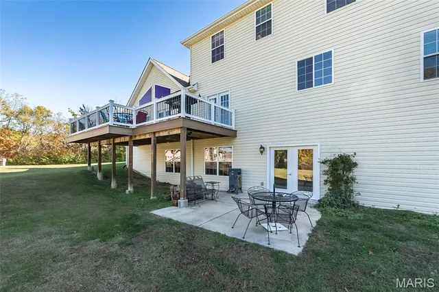 $725,000 | 431 Ridge Meadow Lane, Washington, MO 63090