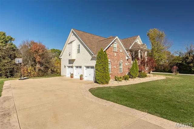$699,900 | 431 Ridge Meadow Lane, Washington, MO 63090
