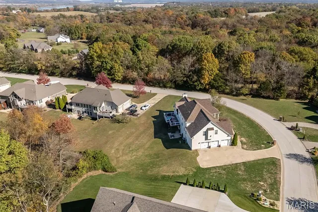 $725,000 | 431 Ridge Meadow Lane, Washington, MO 63090