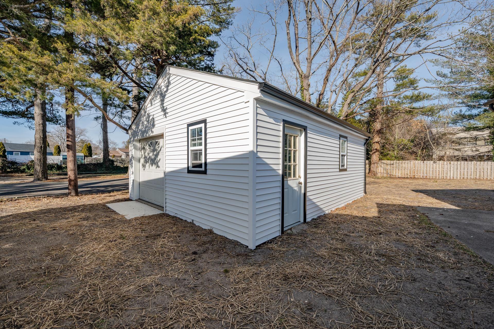 2419 Cedar Bridge Road Northfield, NJ 08225 - Photo 15 of 50