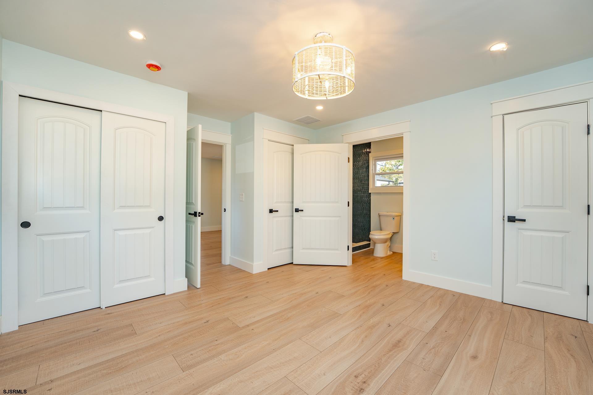 2419 Cedar Bridge Road Northfield, NJ 08225 - Photo 18 of 50