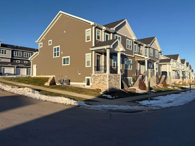 $1,625,000 | 4856-4862 Romaine Road, Fitchburg, WI 53711