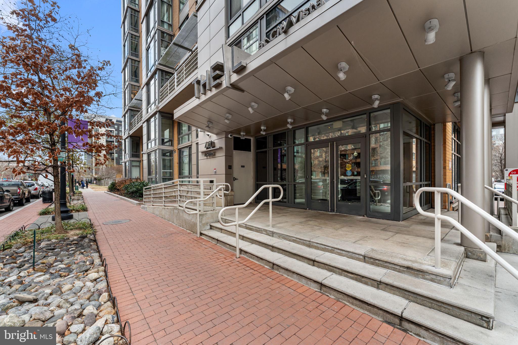 440 L Street Northwest, Unit 512 Washington, DC 20001 - Photo 2 of 21