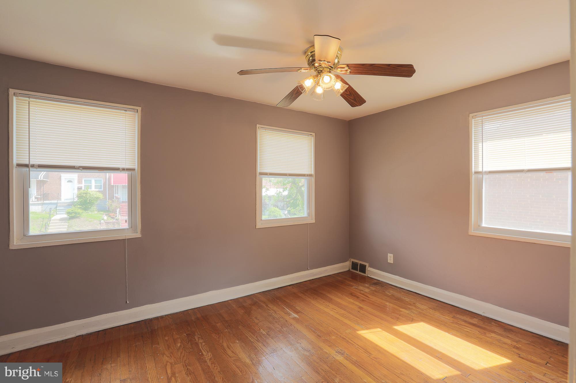 3919 Rokeby Road Baltimore, MD 21229 - Photo 17 of 26 Bedroom