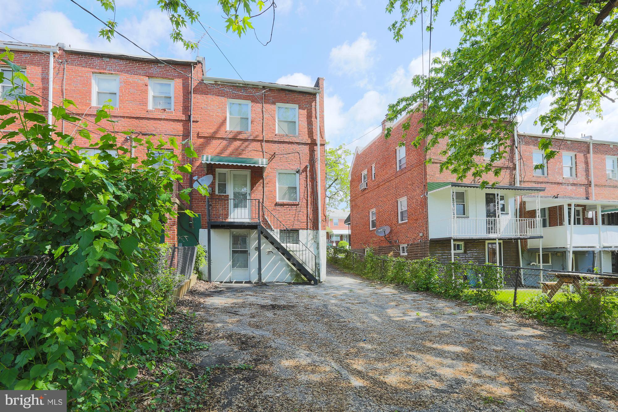 3919 Rokeby Road Baltimore, MD 21229 - Photo 22 of 26 Exterior (Rear)