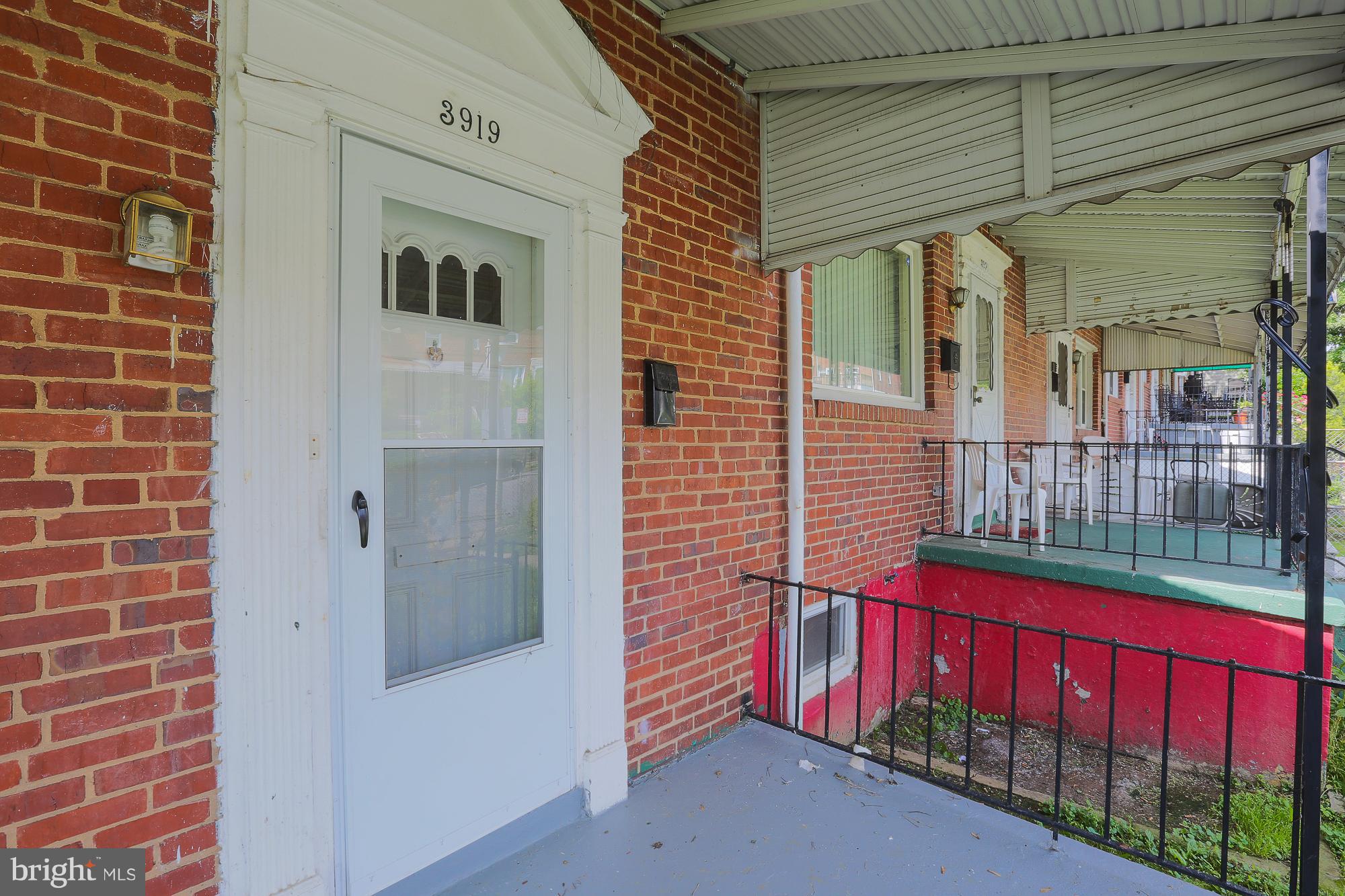3919 Rokeby Road Baltimore, MD 21229 - Photo 24 of 26 Exterior (Front)