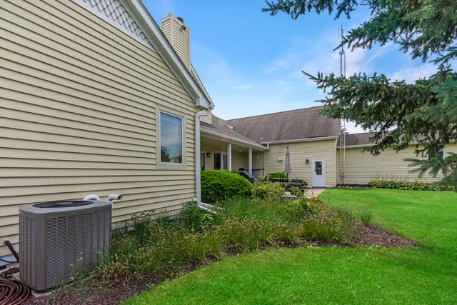 $825,000 | W1281 Siena Circle, Lake Geneva, WI 53147