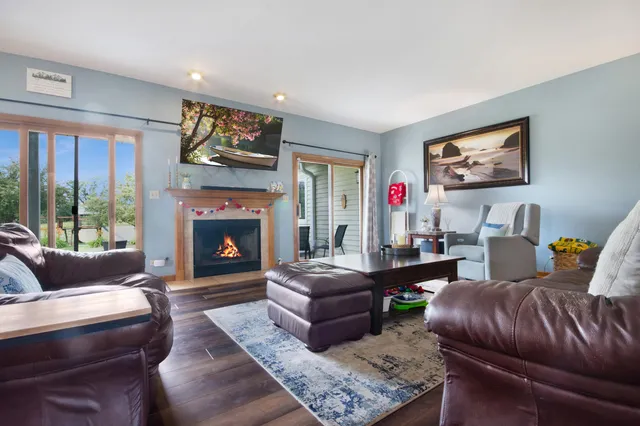 $825,000 | W1281 Siena Circle, Lake Geneva, WI 53147