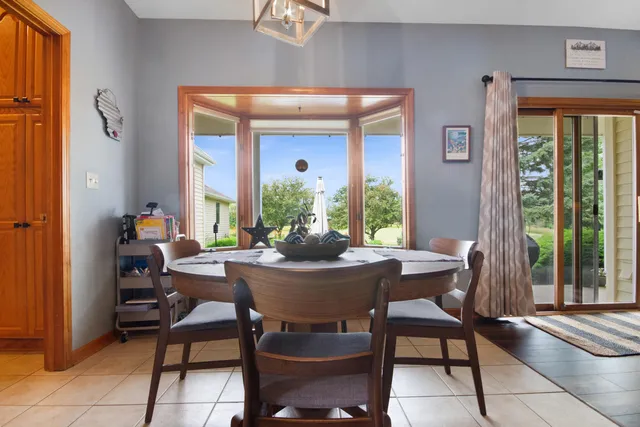 $825,000 | W1281 Siena Circle, Lake Geneva, WI 53147