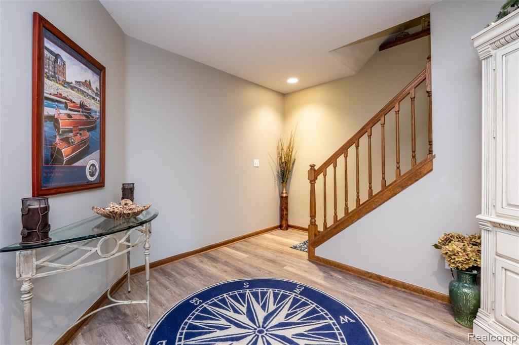 1705 Ridge Road White Lake, MI 48383 - Photo 34 of 53