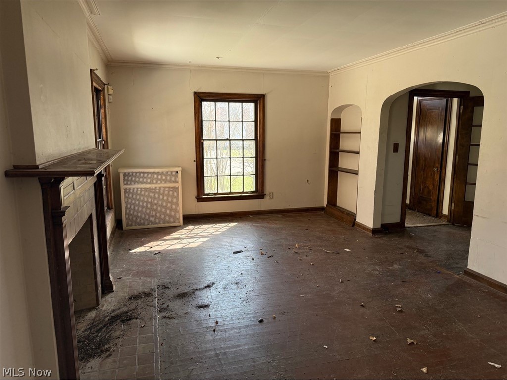 16173 Glynn Road East Cleveland, OH 44112 - Photo 5 of 37