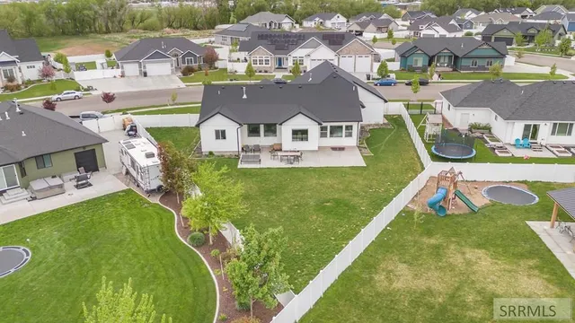 $630,000 | 928 North Greenwillow Lane, Idaho Falls, ID 83401