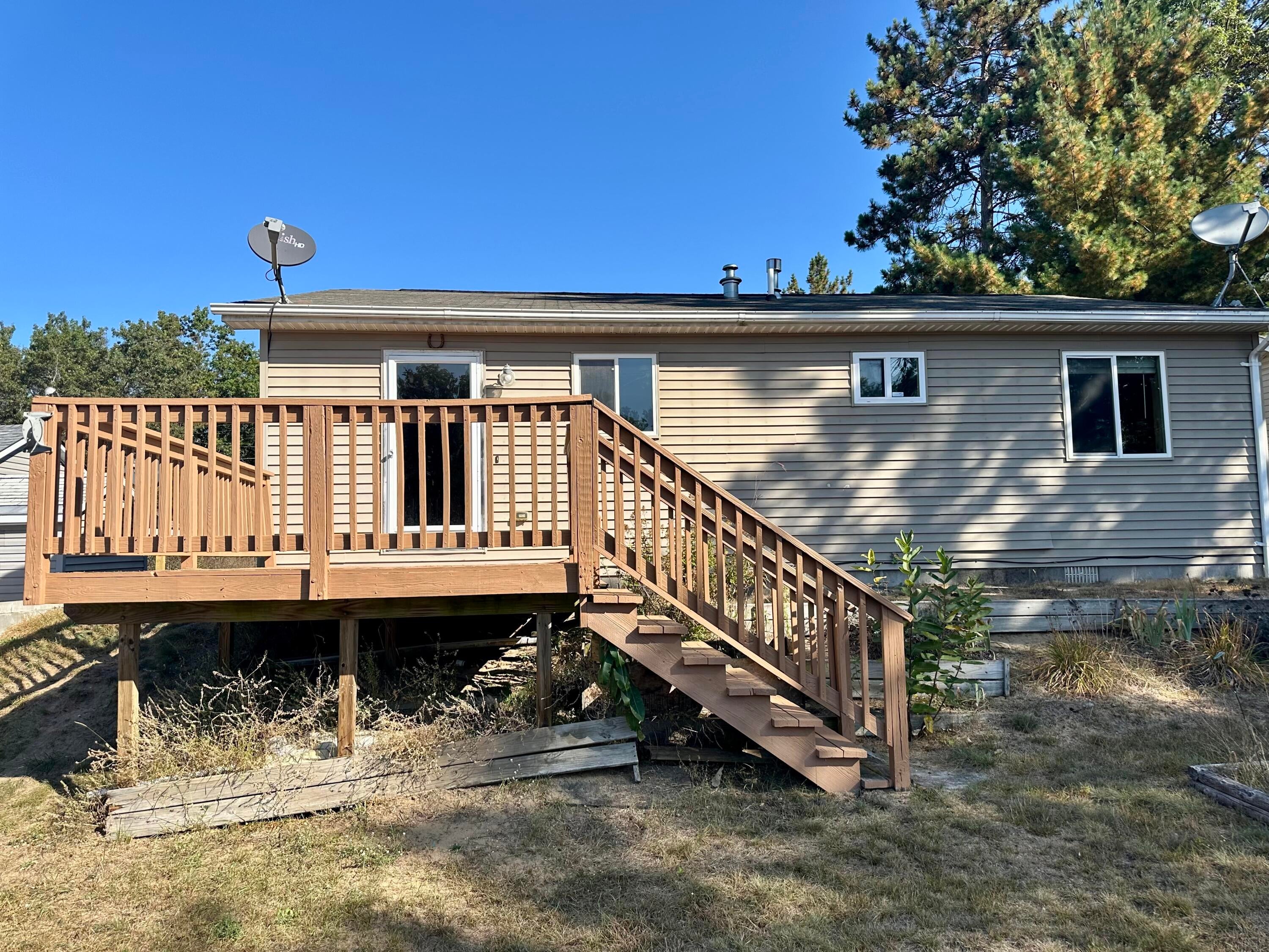 10058 Pinewood Road St. Helen, MI 48656 - Photo 1 of 15 Gallery Image 1