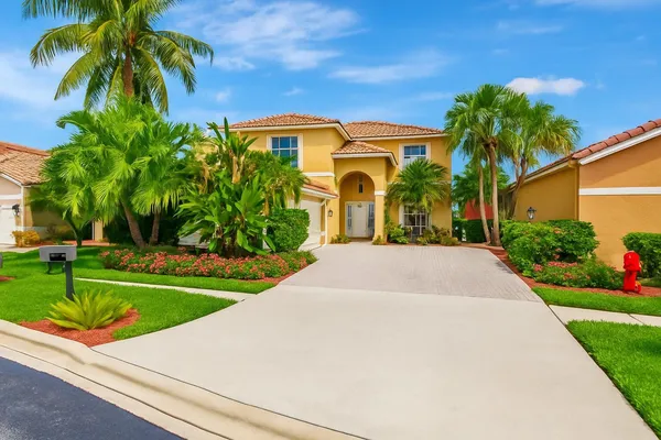 $5,000 | 8895 Sonoma Lake Boulevard, Boca Raton, FL 33434