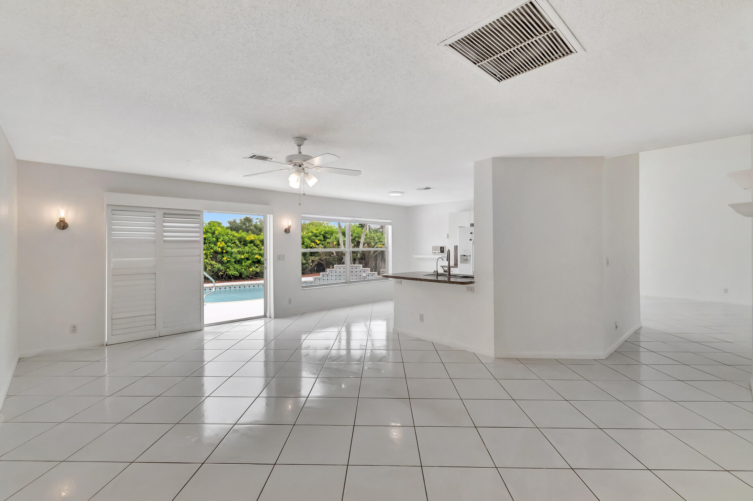 8895 Sonoma Lake Boulevard Boca Raton, FL 33434 - Photo 14 of 53 DSC_7772
