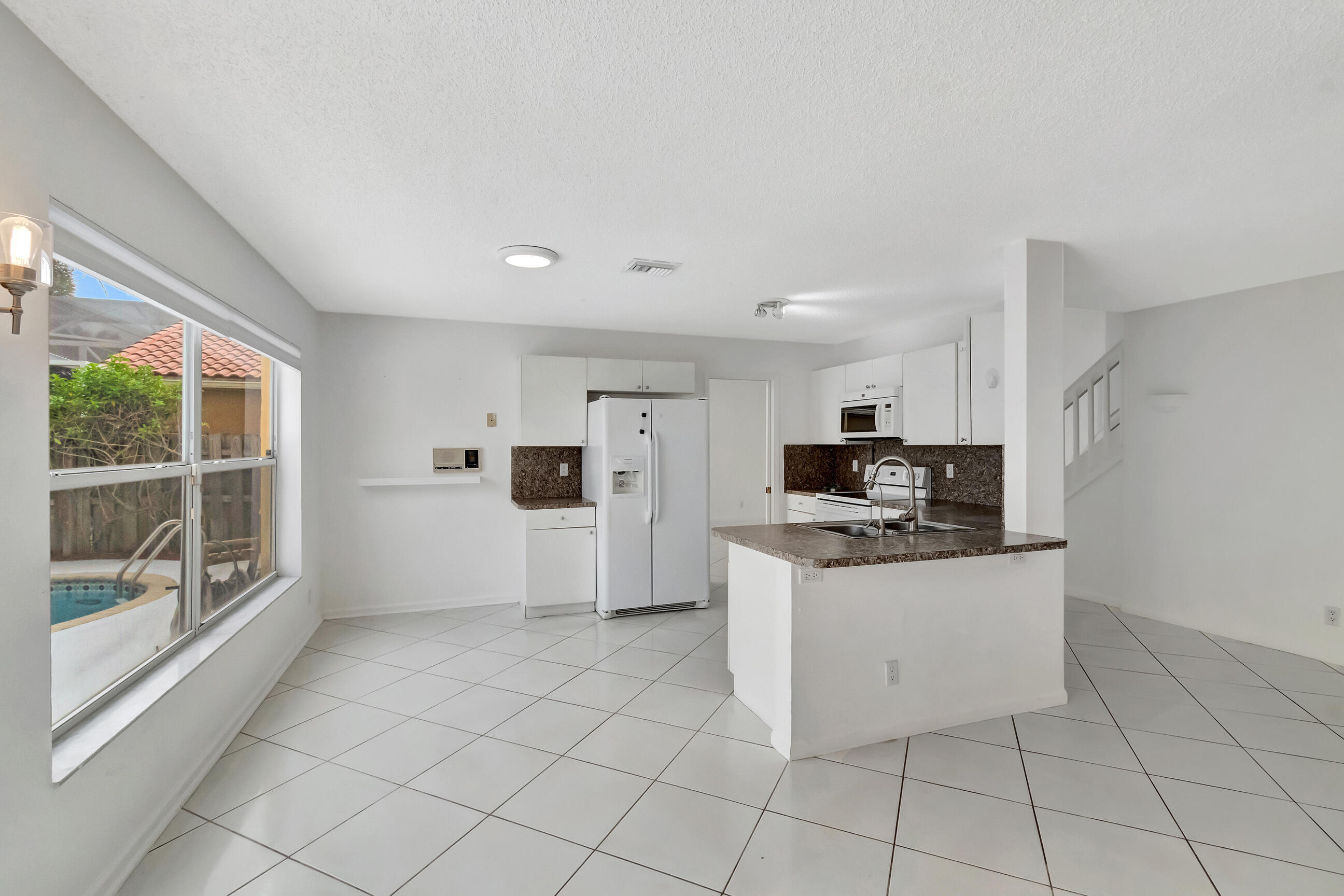 8895 Sonoma Lake Boulevard Boca Raton, FL 33434 - Photo 16 of 53 DSC_7802