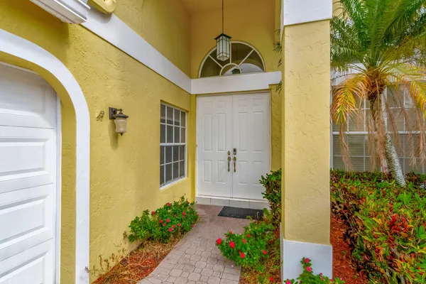 $5,000 | 8895 Sonoma Lake Boulevard, Boca Raton, FL 33434
