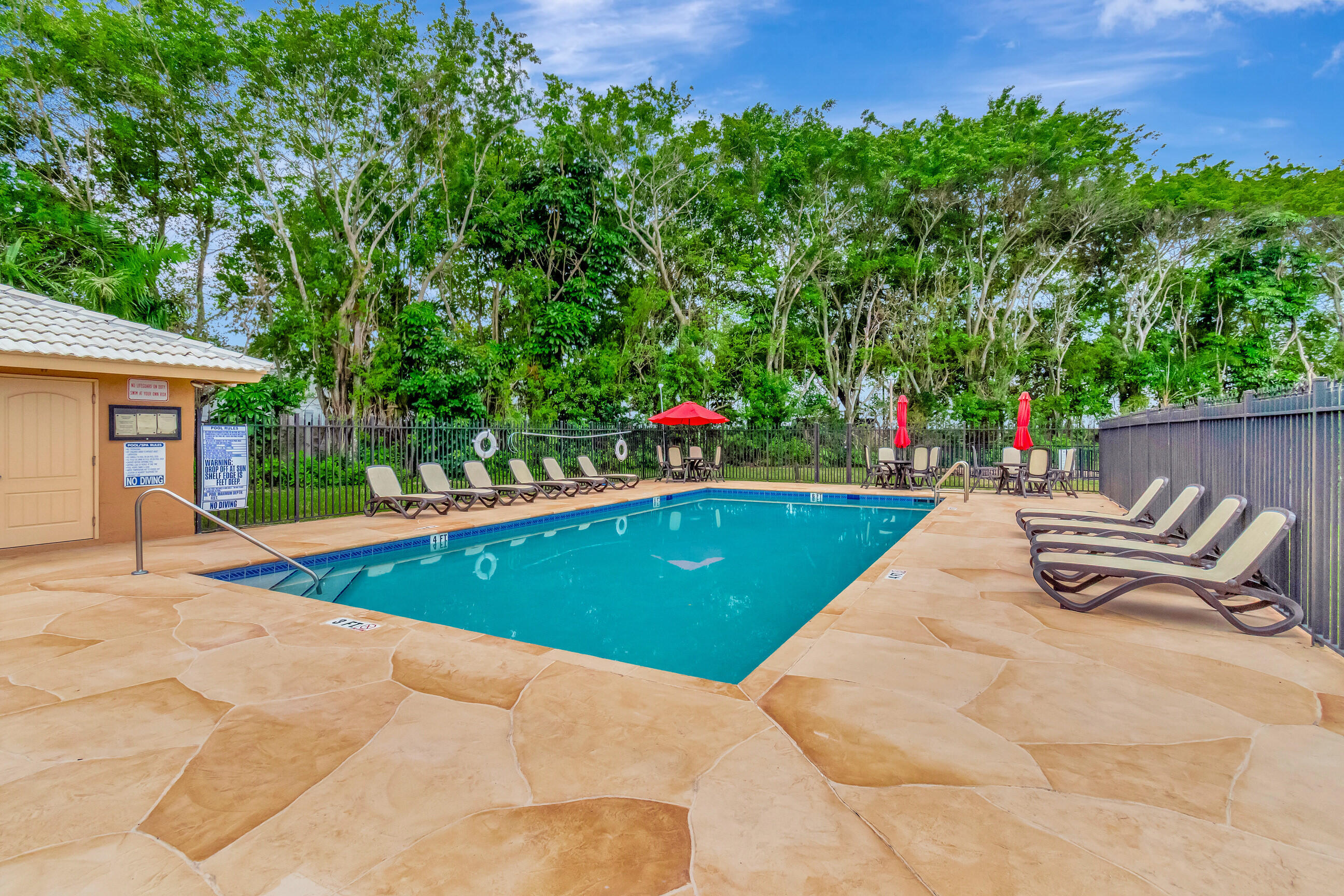 8895 Sonoma Lake Boulevard Boca Raton, FL 33434 - Photo 49 of 53 DSC_8132