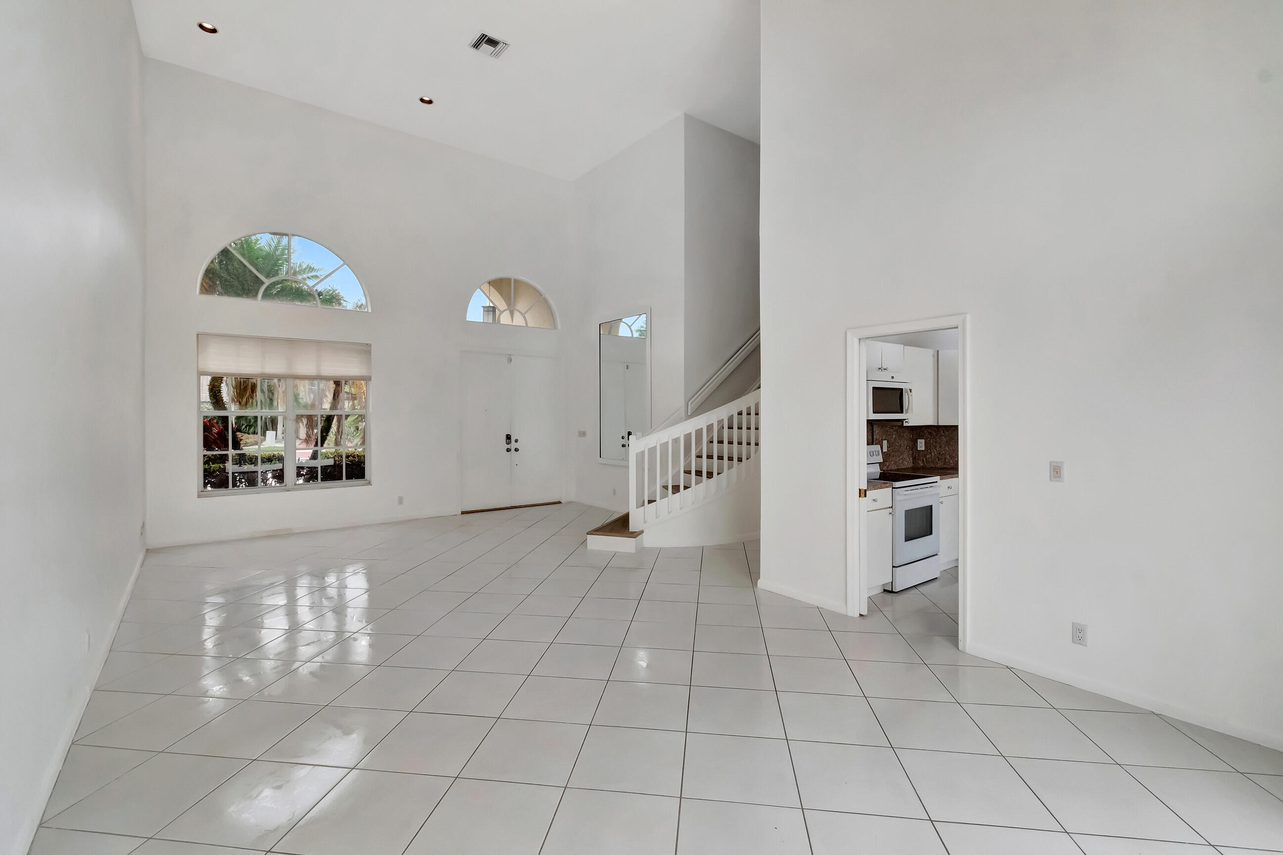 8895 Sonoma Lake Boulevard Boca Raton, FL 33434 - Photo 8 of 53 DSC_7727