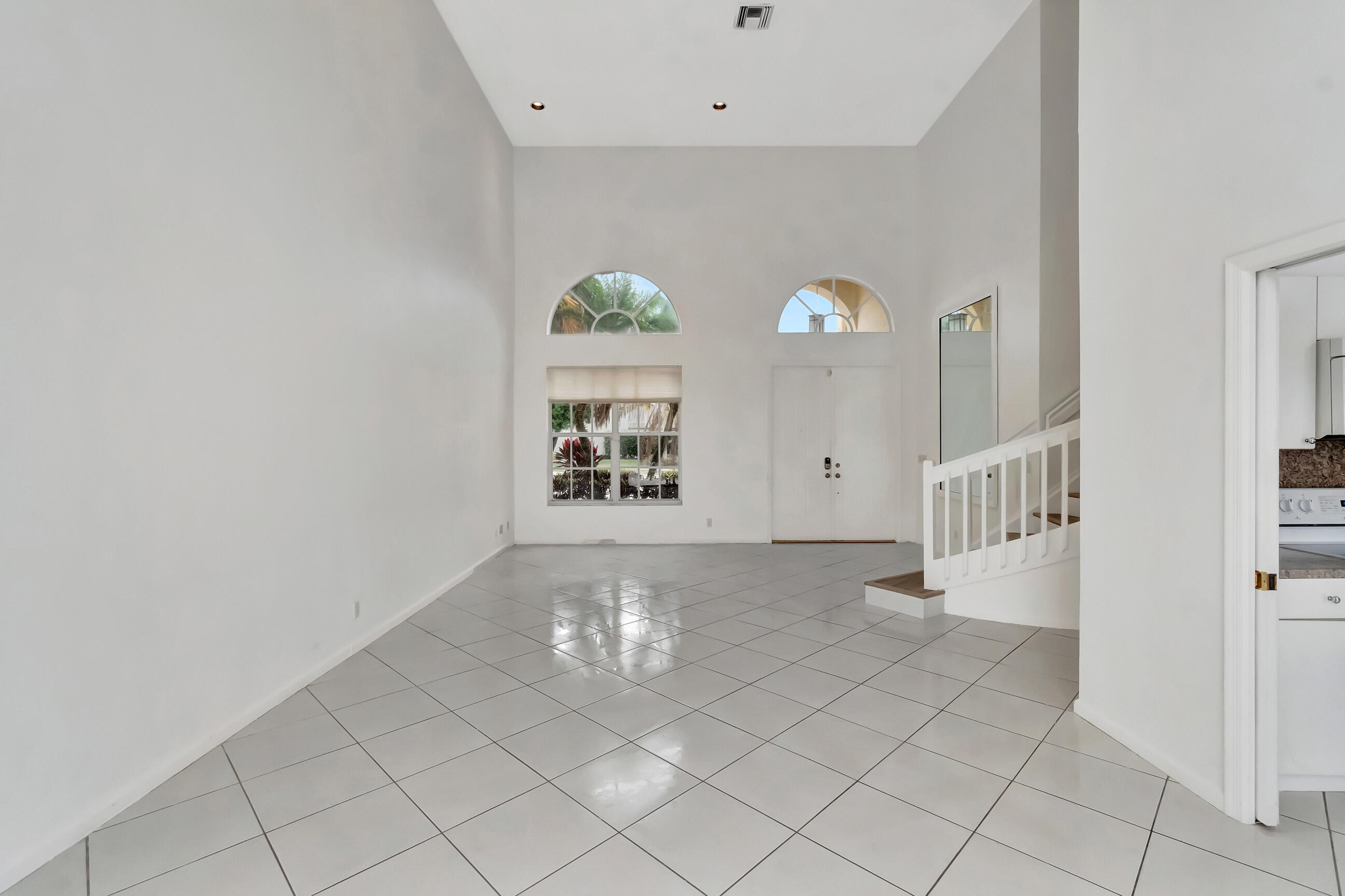 8895 Sonoma Lake Boulevard Boca Raton, FL 33434 - Photo 9 of 53 DSC_7732