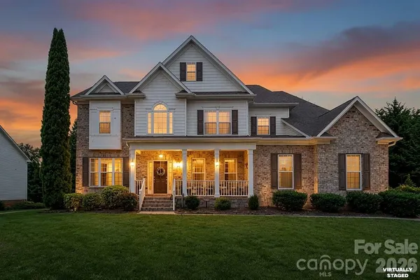 $980,000 | 10209 Treetop Lane, Cornelius, NC 28031